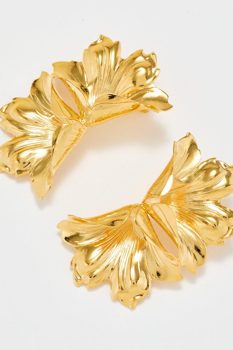 D'estrëe Paris Gold Flower Stud Earrings