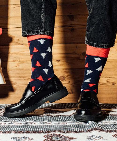 Dilly Socks Notre Chaussettes: Bloody Snowy Tree