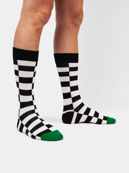 Dilly Socks Notre Chaussettes: Chessboard Visions