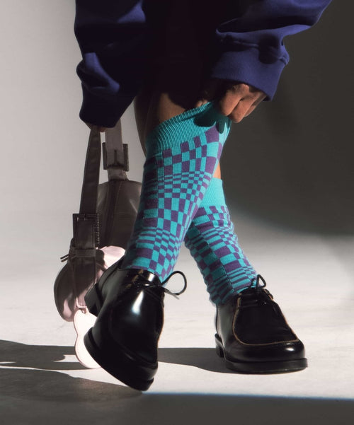 Dilly Socks Notre Chaussettes: Colorful Delusion