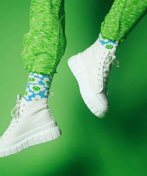 Dilly Socks Notre Chaussettes: Happy Hippie