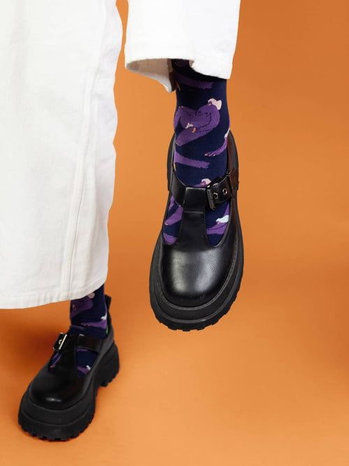 Dilly Socks Notre Chaussettes: Moving Bodies