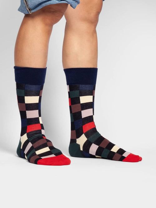 Dilly Socks Notre Chaussettes: Red Accents