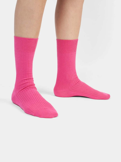 Dilly Socks Notre Chaussettes: Ribbed Splash Pink