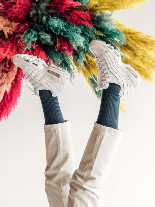 Dilly Socks Notre Chaussettes: Ribbed Steel Blue