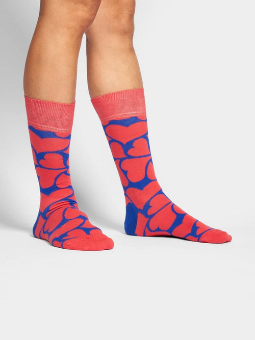 Dilly Socks Notre Chaussettes: Shaping Love
