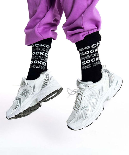 Dilly Socks Notre Chaussettes: Wavy Dilly