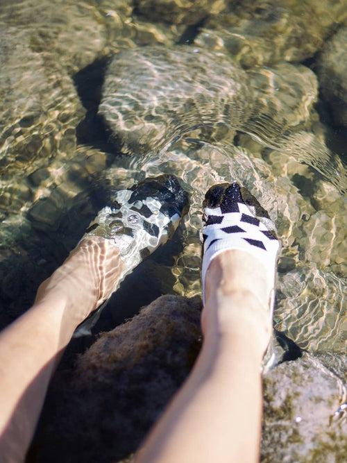 Dilly Socks Notre Footies: Hidden Crumbling Chess