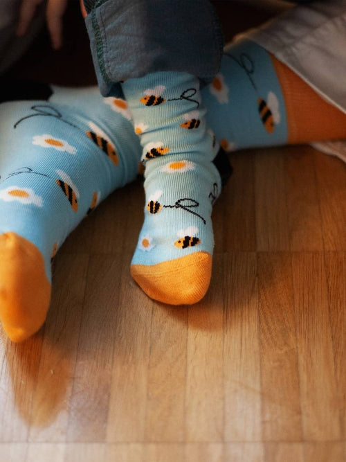 Dilly Socks Notre Chaussettes Antidérapantes Pour Enfants: Lil Busy Bees Non-Slip