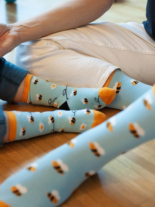 Dilly Socks Notre Chaussettes Antidérapantes Pour Enfants: Lil Busy Bees Non-Slip