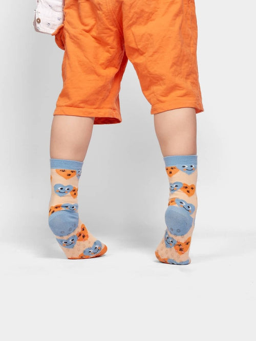 Dilly Socks Notre Chaussettes Antidérapantes Pour Enfants: Lil Sourire Coeurs Antidérapant