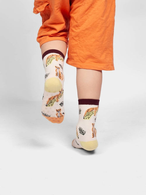 Dilly Socks Notre Chaussettes Antidérapantes Pour Enfants: Lil Chillaxing Chat Antidérapant