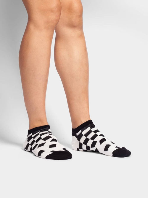 Dilly Socks Notre Chaussettes Baskets: Short Crumbling Chess