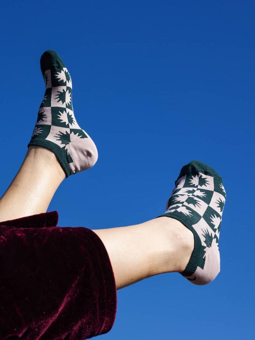 Dilly Socks Notre Chaussettes Baskets: Short Two-Sided Sun