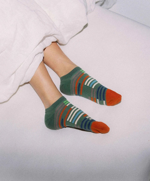 Dilly Socks Notre Chaussettes De Sneakers: Short Skyline