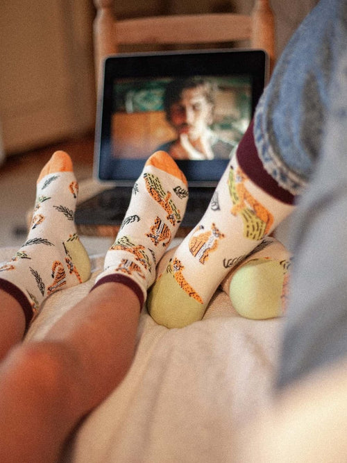 Dilly Socks Notre Chaussettes Pour Enfants: Lil Chillaxing Cat