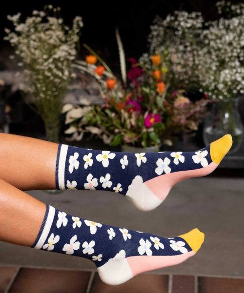 Dilly Socks Notre Chaussettes Pour Femmes: Floral Night