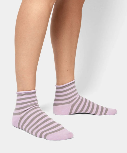 Dilly Socks Notre Chaussettes Pour Femmes: Stripy Lilac Tones