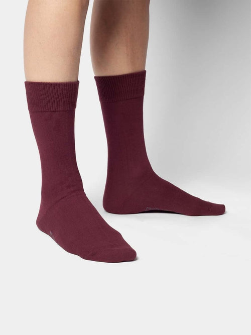 Dilly Socks Notre Jeux De Chaussettes: D-Compose Wine Red (pack De 2)