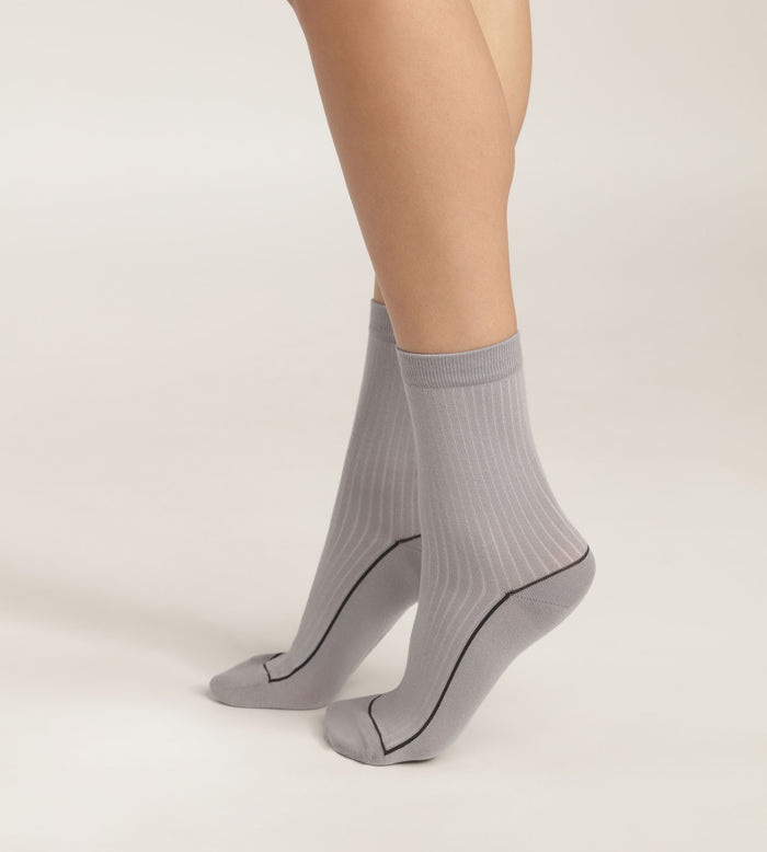 dim Chaussettes femme en coton côtelé Beige avec liseré coloré Dim Mode
