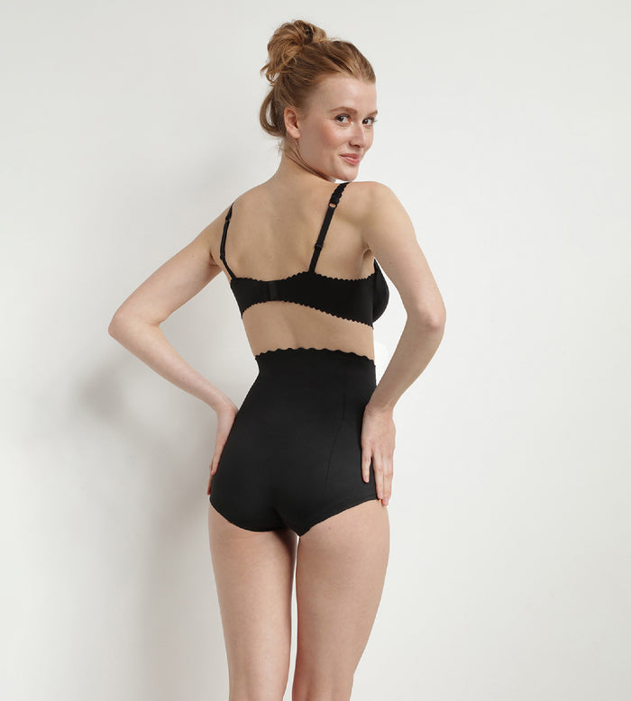 Dim Culotte Effet Sculptant Taille Haute 3 En 1 Noire Beauty Lift