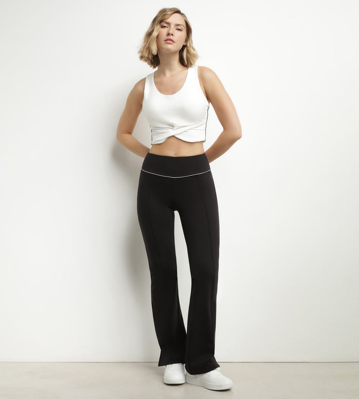 Dim Débardeur De Sport Femme Écru En Viscose Avec Brassière Dim Move