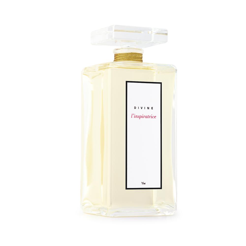 Divine L’inspiratriceflacon 100ml Note 5.00 Sur 5 135 00€ Je Veux Un Papier Cadeau Votre Message Personnalisé Offert à Partir De 160