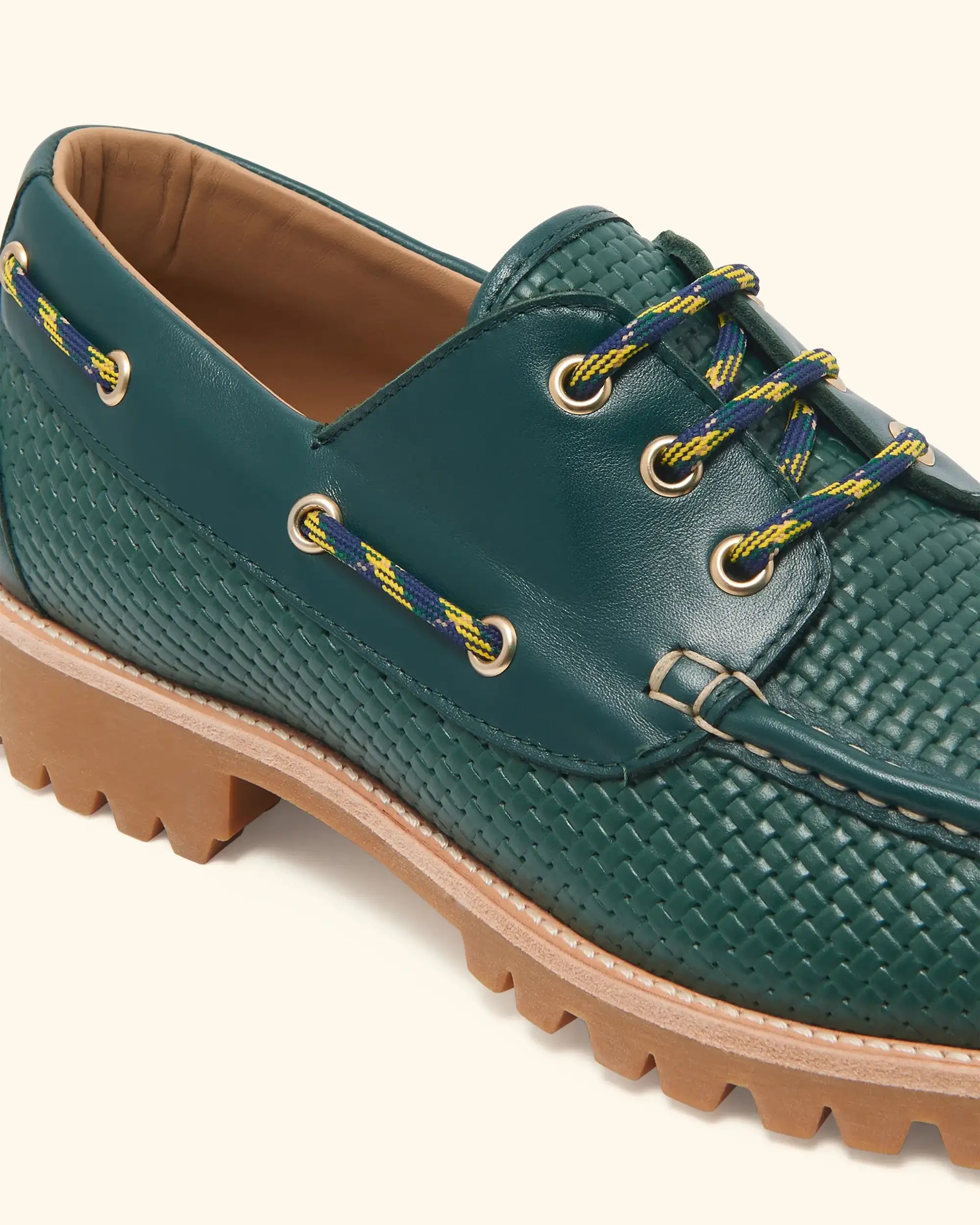 Drôle De Monsieur La Chaussure Bateau