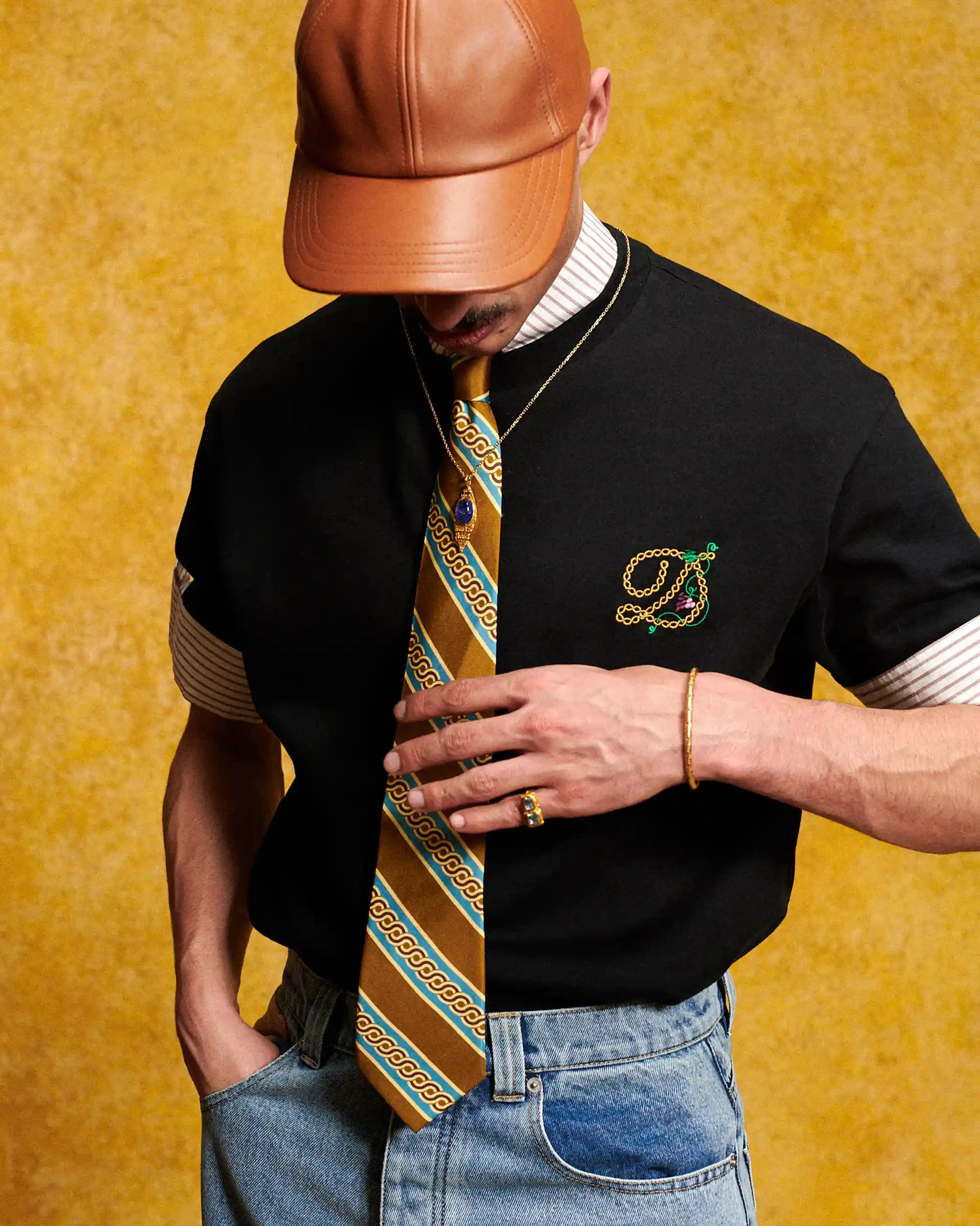 Drôle De Monsieur La Cravate Tresses