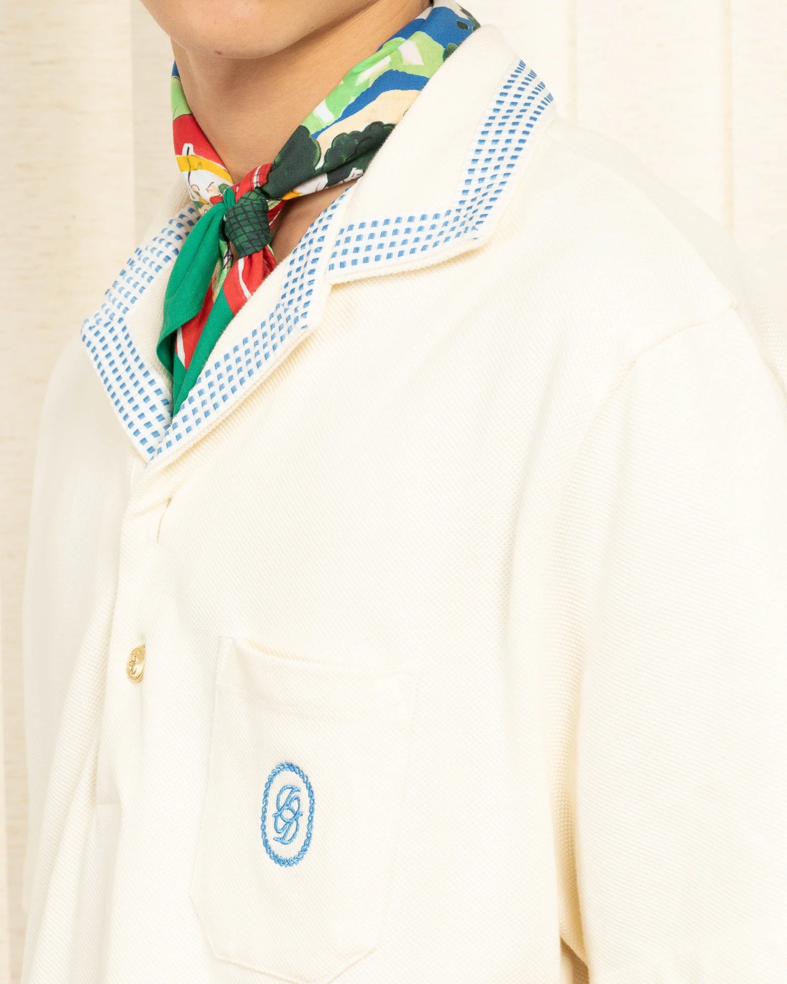Drôle De Monsieur Le Foulard Country Club