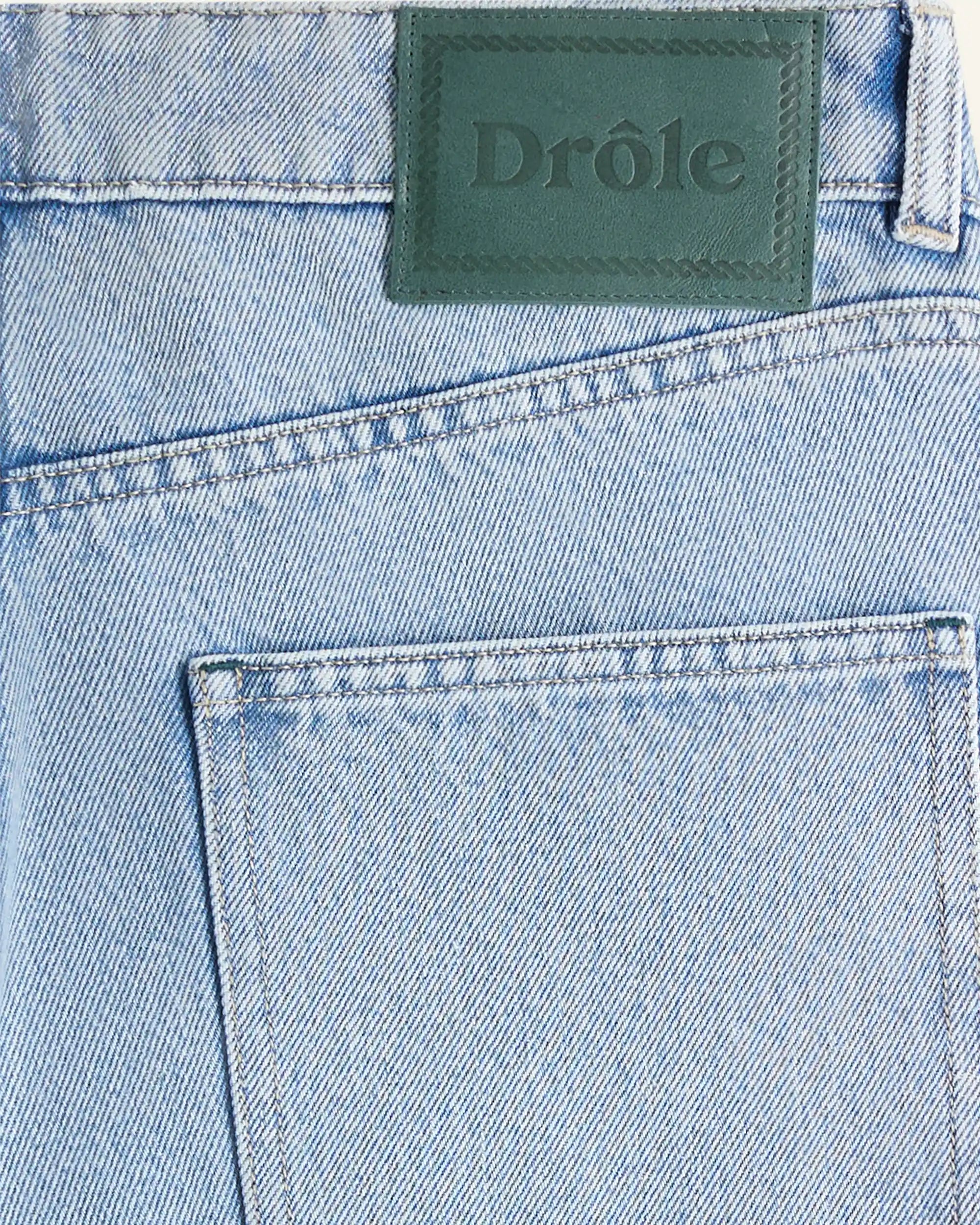 Drôle De Monsieur Le Jean Délavé