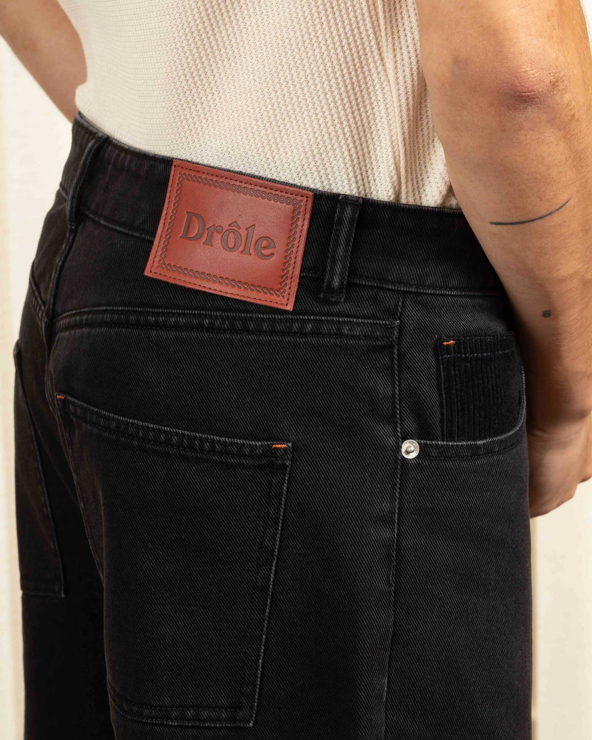 Drôle De Monsieur Le Jean Noir