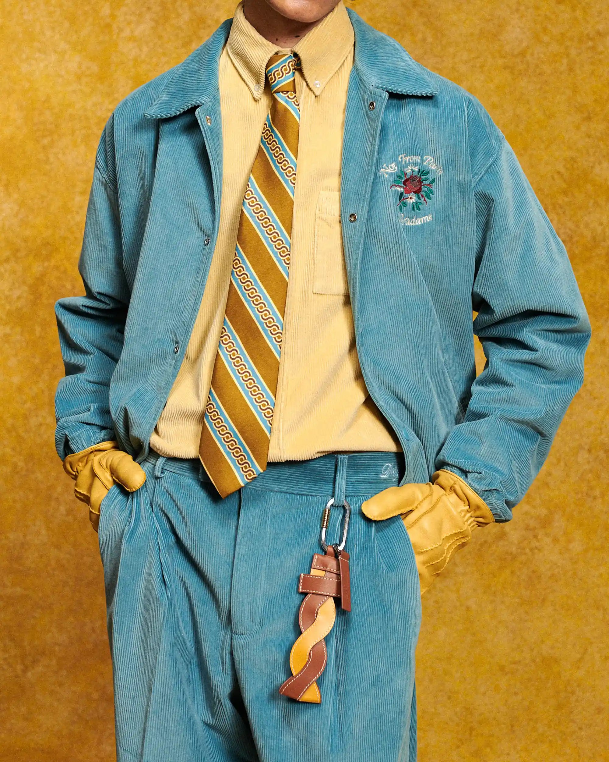 Drôle De Monsieur Le Mousqueton Tressé