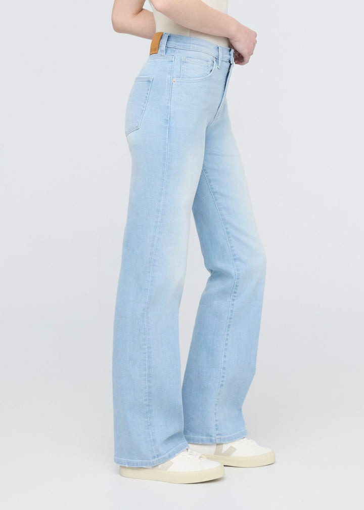 Duer Performance Denim+ High Rise Straight - Sun Faded Blue