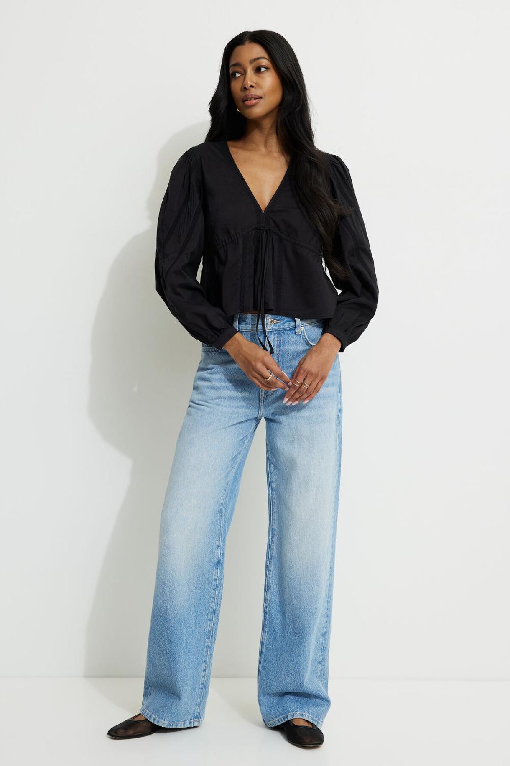 Dynamite Blouse à Manches Bouffantes