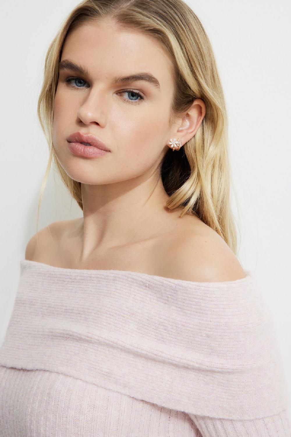 dynamite Dormeuses à fleurs en perles et feuilles