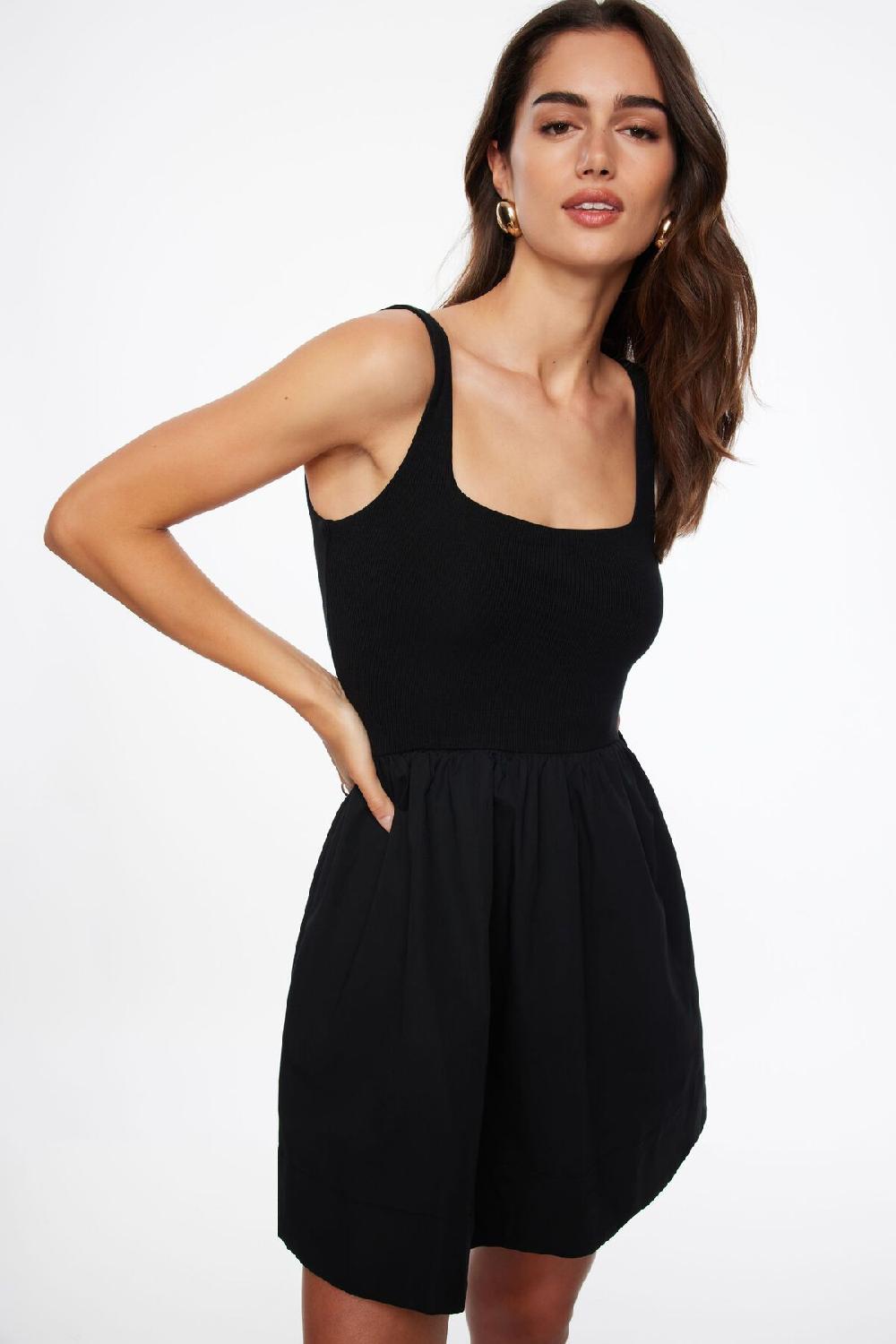 dynamite Minirobe bimatière à évasée