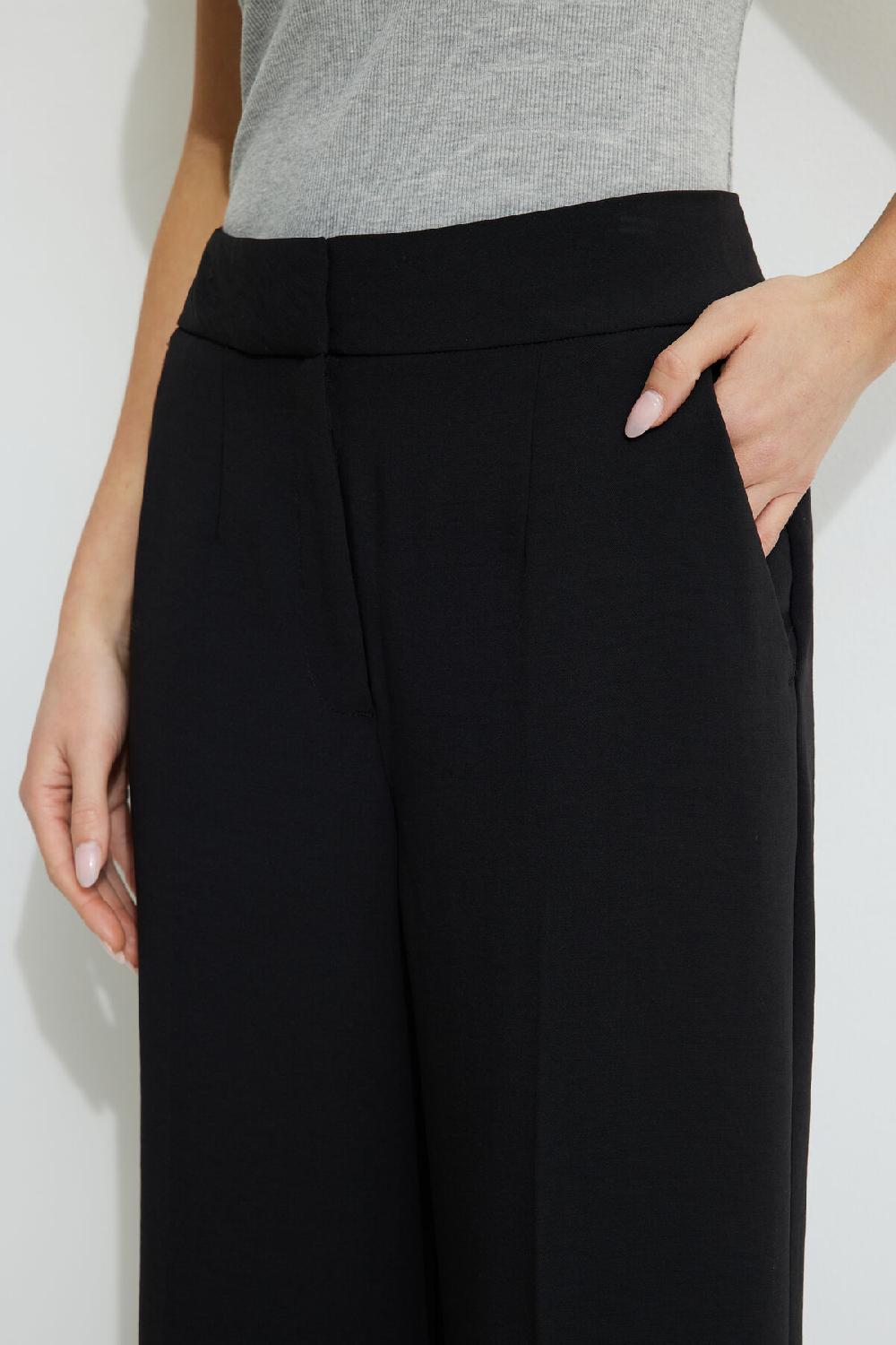 Dynamite Pantalon Fluide à Jambe Droite Yasmin