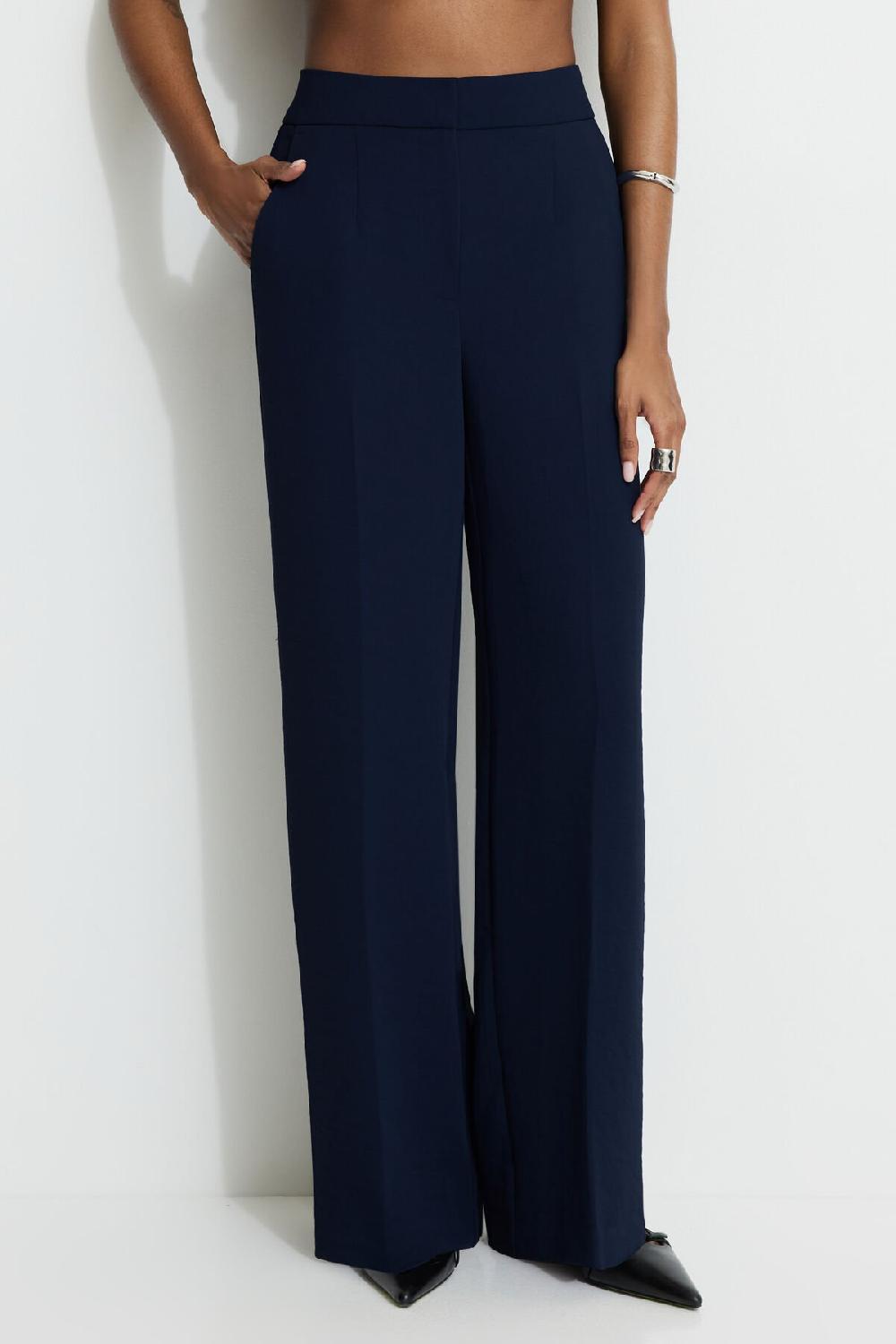 Dynamite Pantalon Fluide à Jambe Droite Yasmin