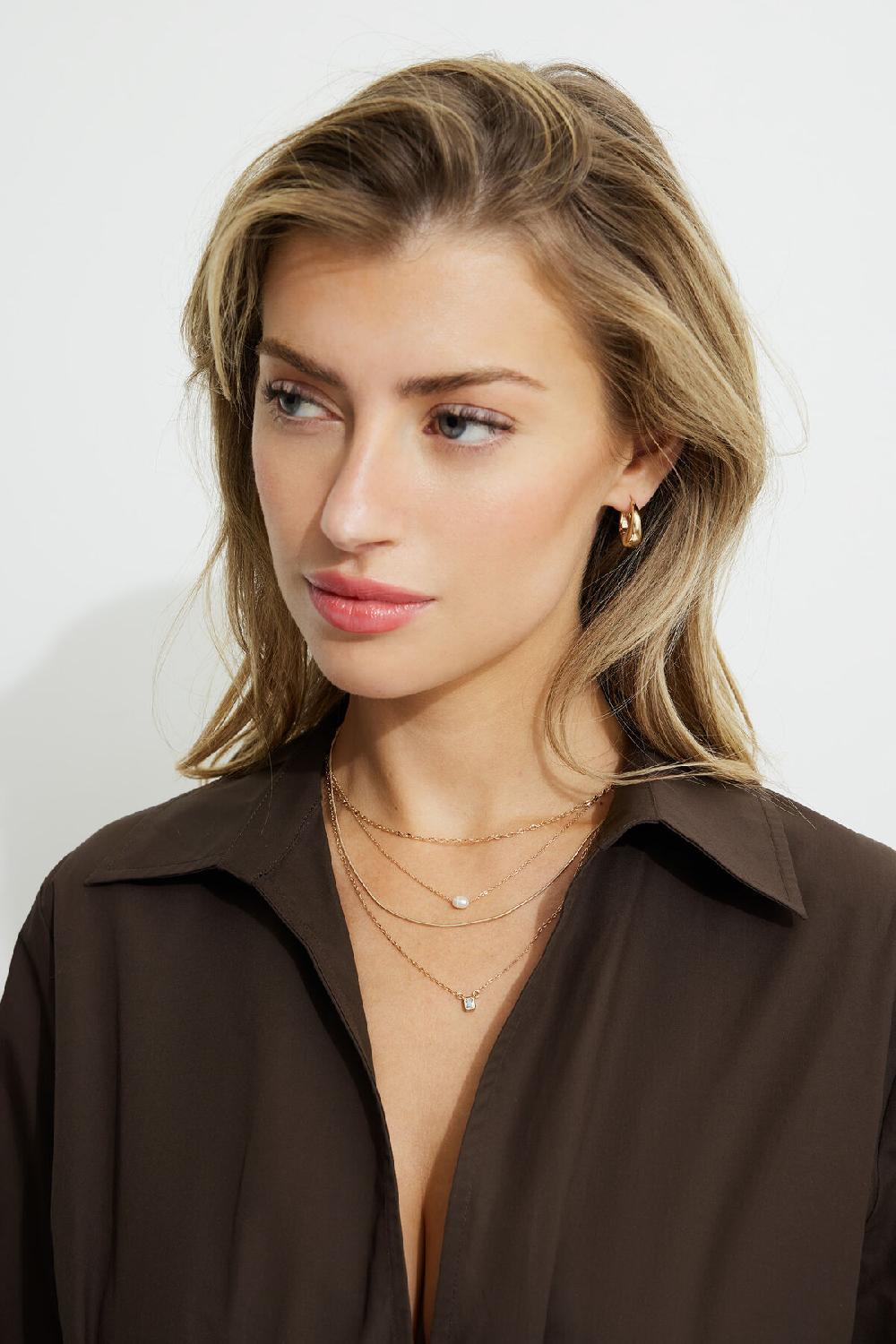 Dynamite Ensemble De 4 Colliers Délicats Avec Pierre Carrée