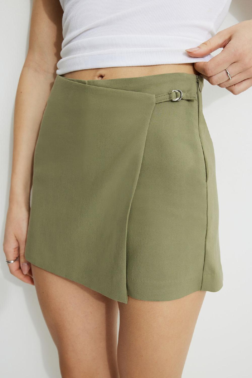 Dynamite Jupe Short Asymétrique Avec Petite Ceinture