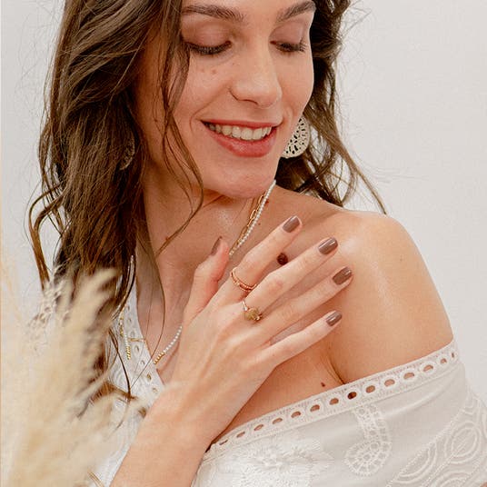 Eau Thermale Jonzac Huile Irisée Illuminatrice 02 Rose Gold