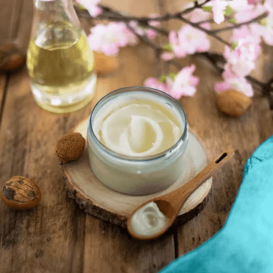 Eau Thermale Jonzac Recette DIY - Crème Fermeté Au Collagène