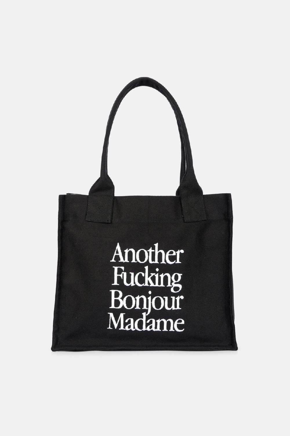 eleven paris Emmy Noir