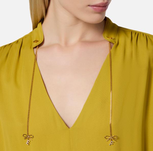 Elisabetta Franchi Chemise En Georgette Avec Breloques Et Logo
