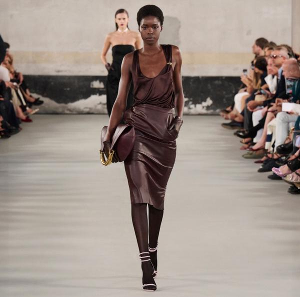 Elisabetta Franchi Débardeur En Jersey Brillant Avec Logo Bijou