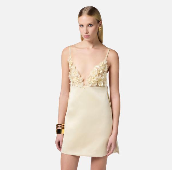 Elisabetta Franchi Robe En Duchesse Avec Fleurs 3D