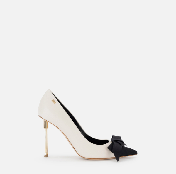 elisabetta franchi Escarpins en cuir nappa avec nœud en satin