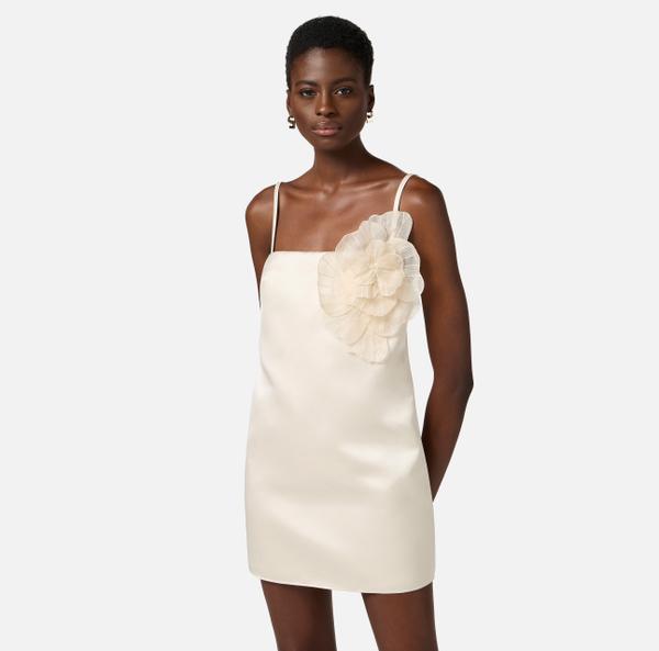 Elisabetta Franchi Robe En Duchesse Avec Fleur Brodée