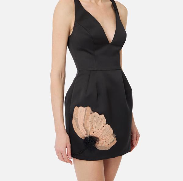 Elisabetta Franchi Robe En Duchesse Avec Fleur Brodée